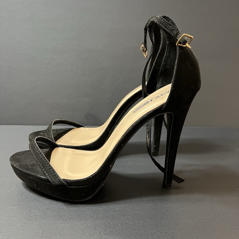 Fashion Nova Shoes Womens Size 9 Black Heels Stiletto Ankle Strap Sandals Open